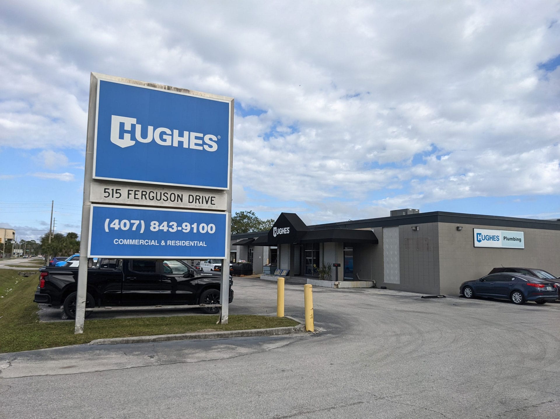 Hughes Plumbing Supplu Orlando Florida outdoor sign